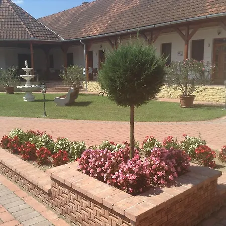 Bornemisza Kuria * Tiszabecs